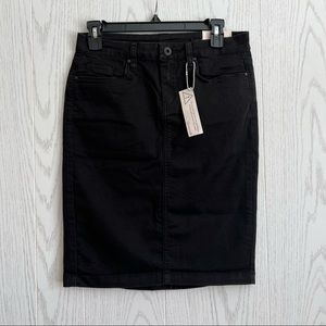 NWT Blank NYC Five Pocket Pencil Skirt Black Size 27